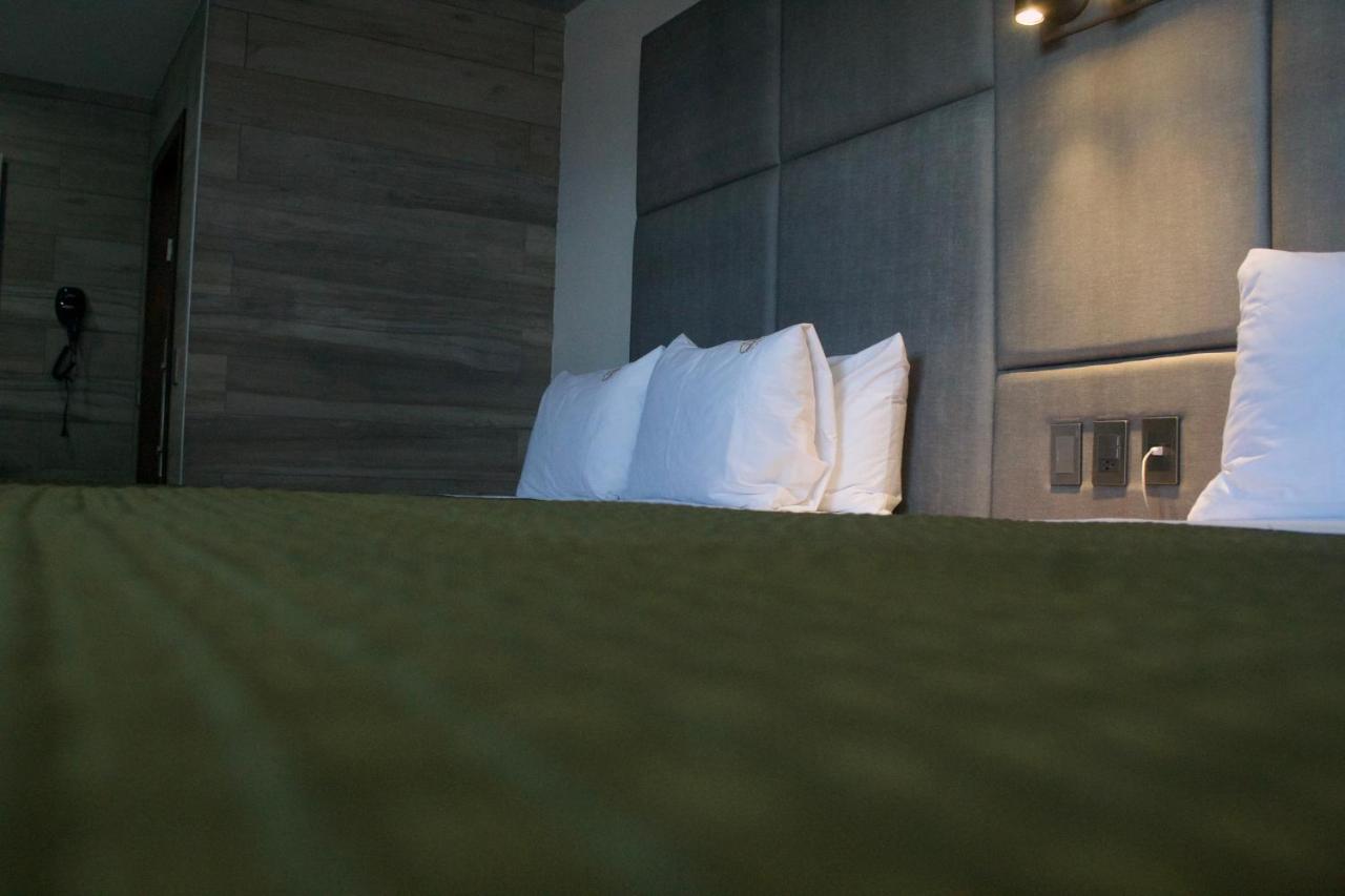 Hotel Grand One Plaza Tijuana Eksteriør billede