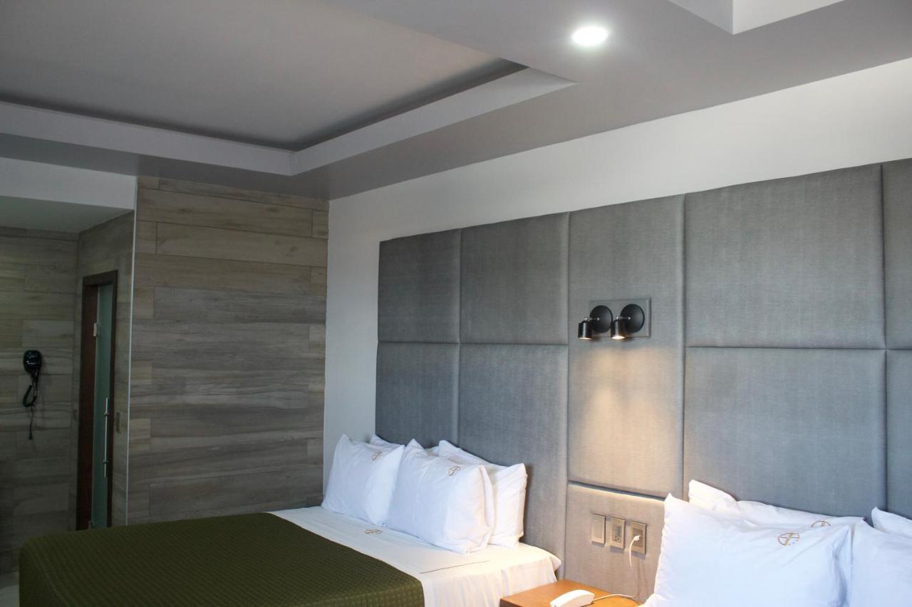 Hotel Grand One Plaza Tijuana Eksteriør billede