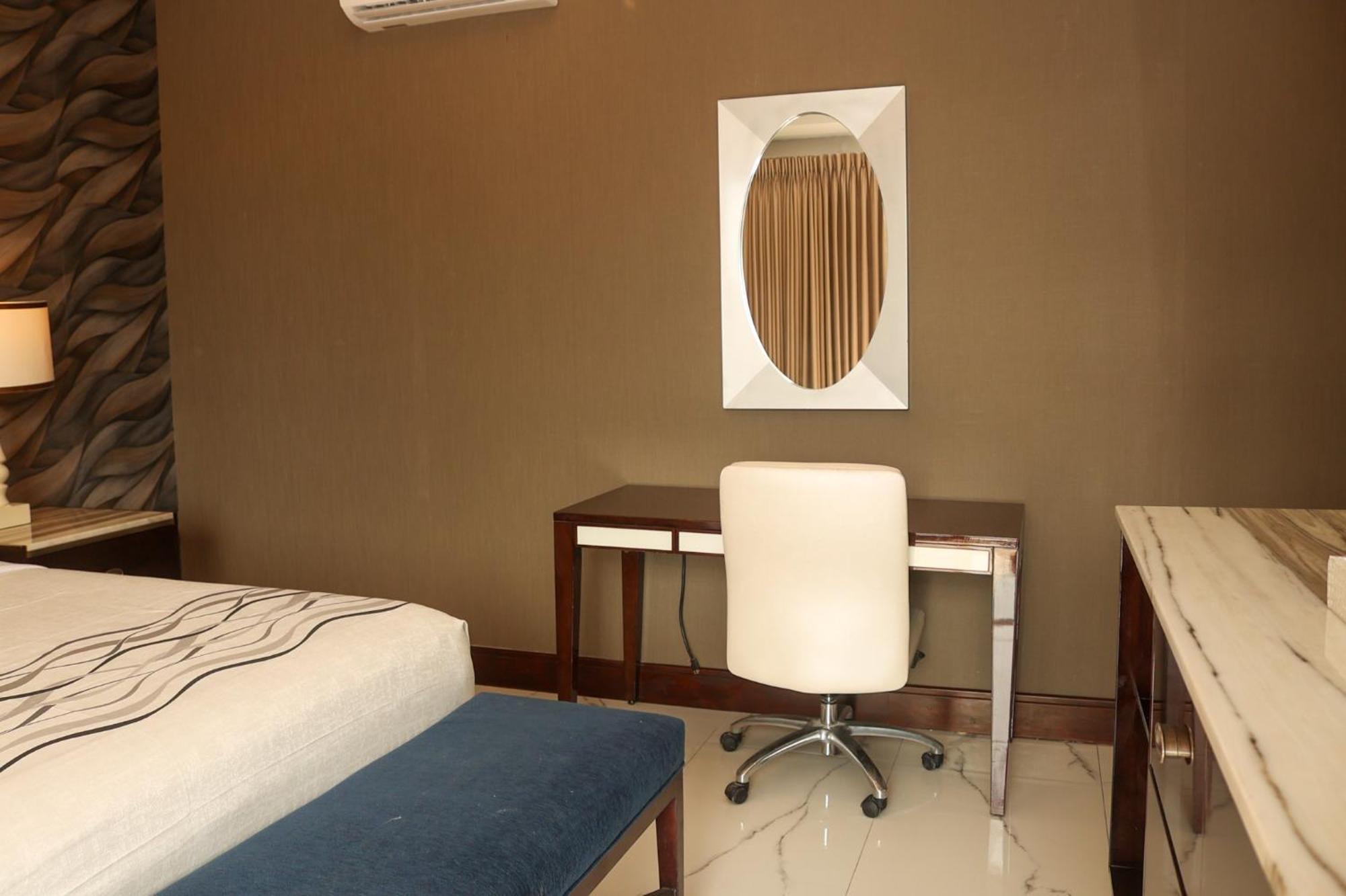 Hotel Grand One Plaza Tijuana Eksteriør billede